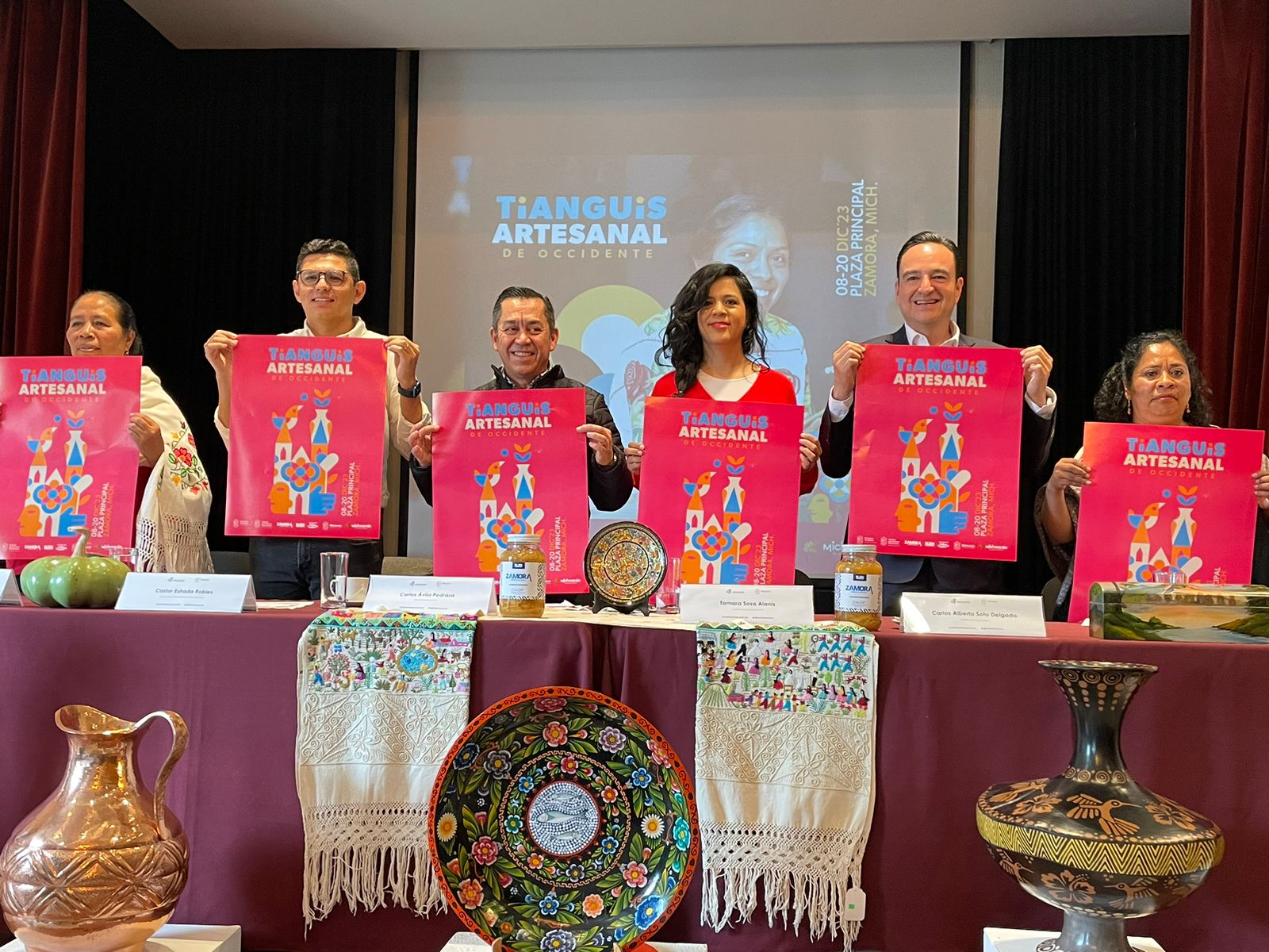 Se preparan 500 artesanos para el Tianguis de Occidente