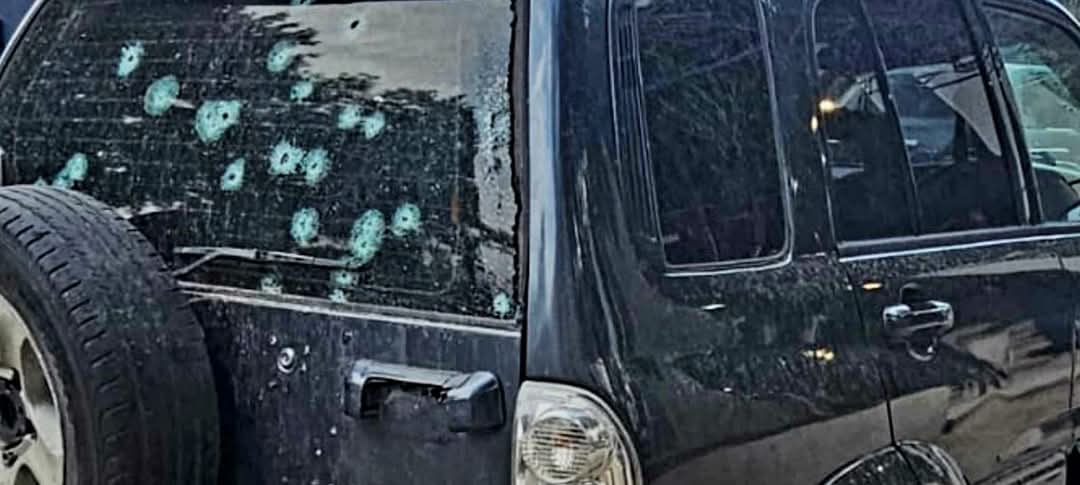 Encapuchado acciona escopeta contra vehículo de maestros en la Tumbisca-San Miguel del Monte